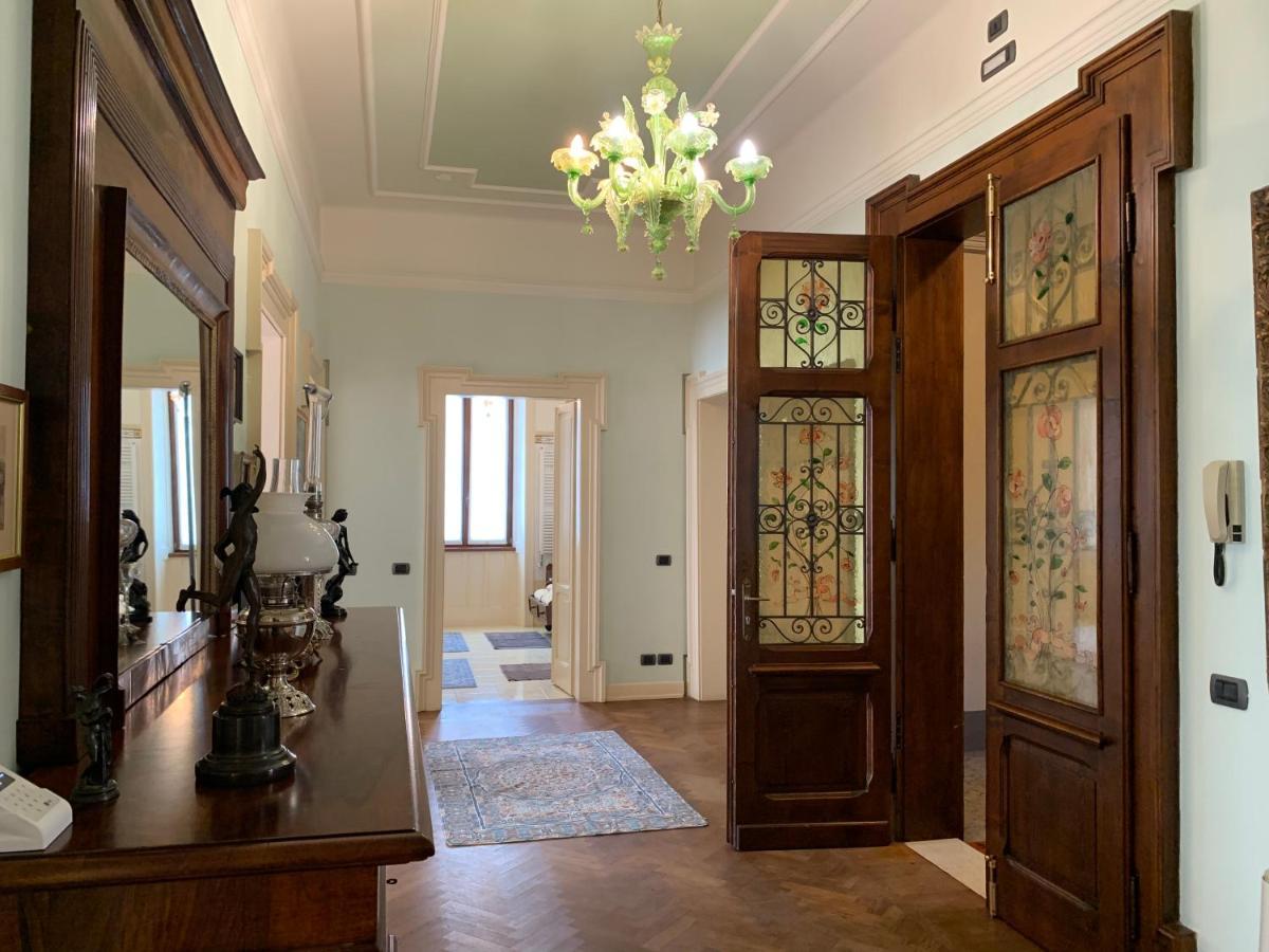 Residenza Porta Brescia Villa Peschiera del Garda Exterior foto