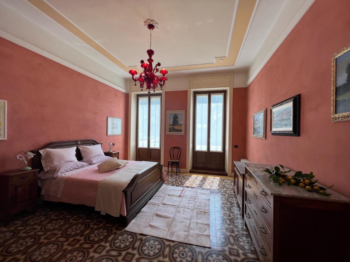 Residenza Porta Brescia Villa Peschiera del Garda Exterior foto